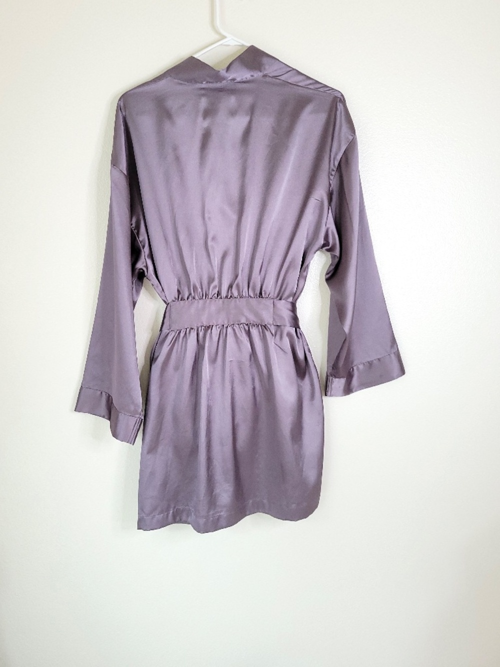Victoria's Secret Short Robe - Picture 2 of 5